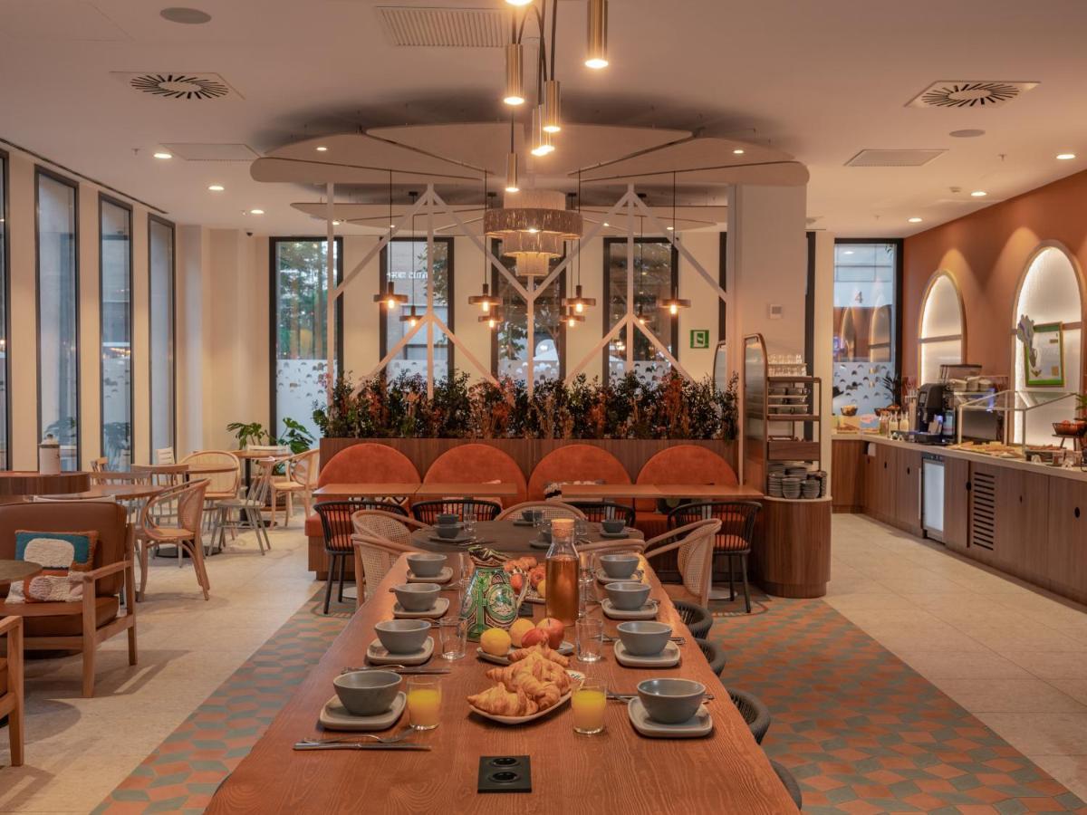 Ibis Styles Sevilla City Santa Justa Экстерьер фото