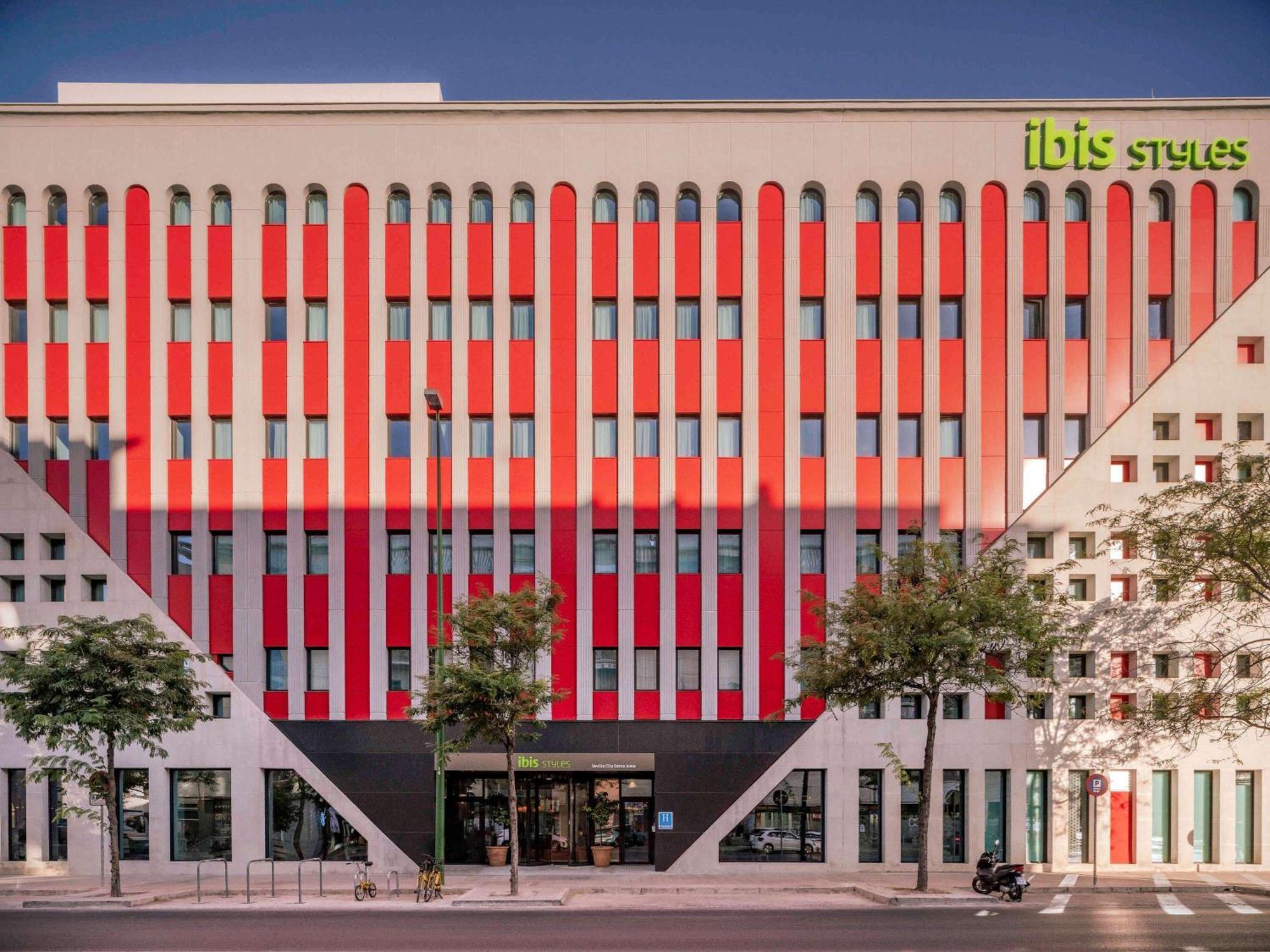 Ibis Styles Sevilla City Santa Justa Экстерьер фото